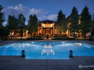 1750 Braeside Ln, Northbrook, IL