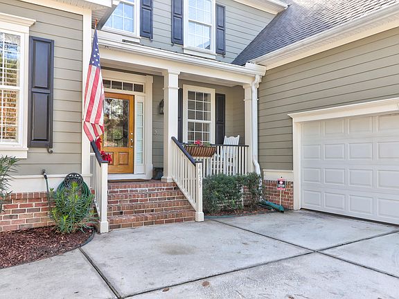 4th image of 4439 Amesbury Ct