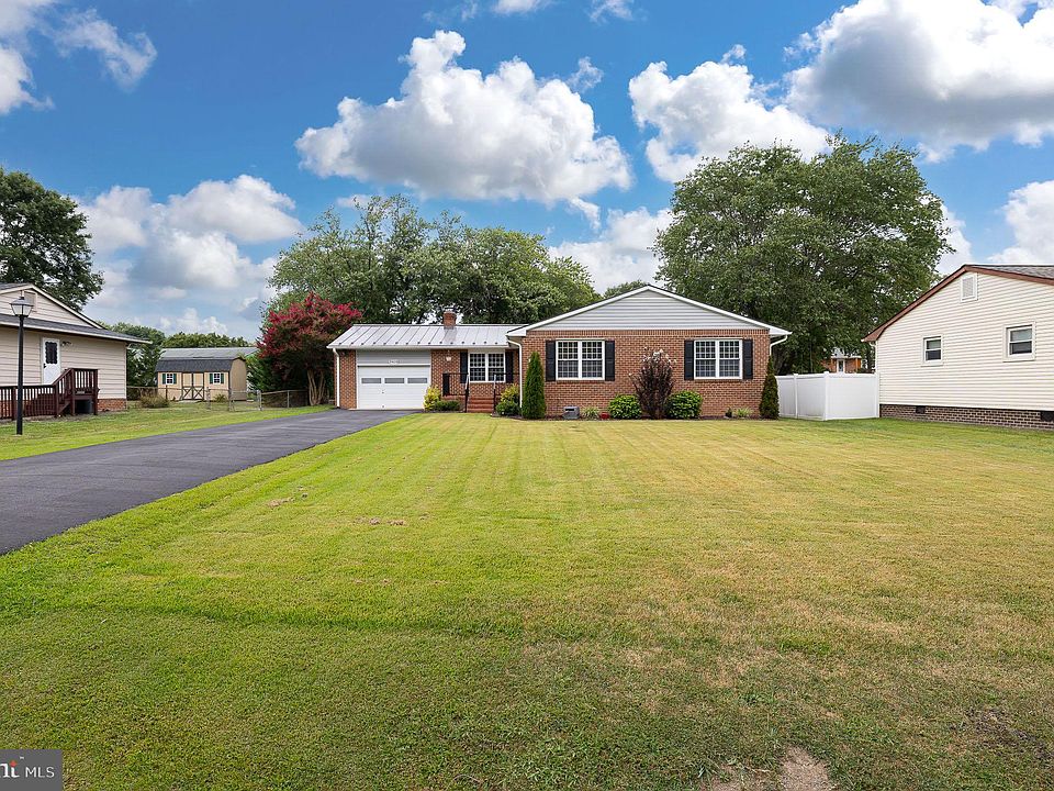 1st image of 3908 Glazebrook Dr