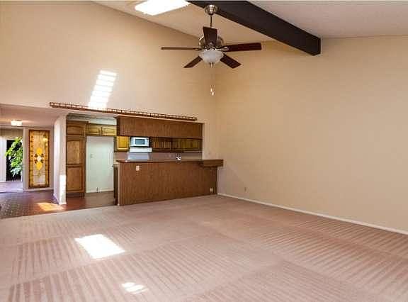 4th image of 10398 Boulder Ct