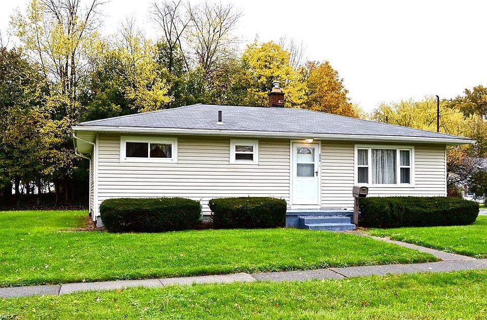 1st image of 151 Donovan Ave