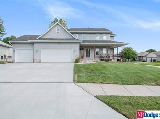 7117 S 162nd Ave, Omaha, NE 68136