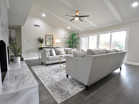 3rd image of 6708 Winterwood Ln