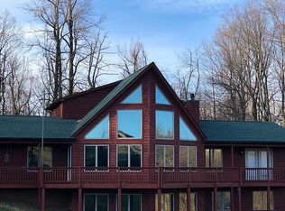 71 Castle Ct, Linden, VA 22642