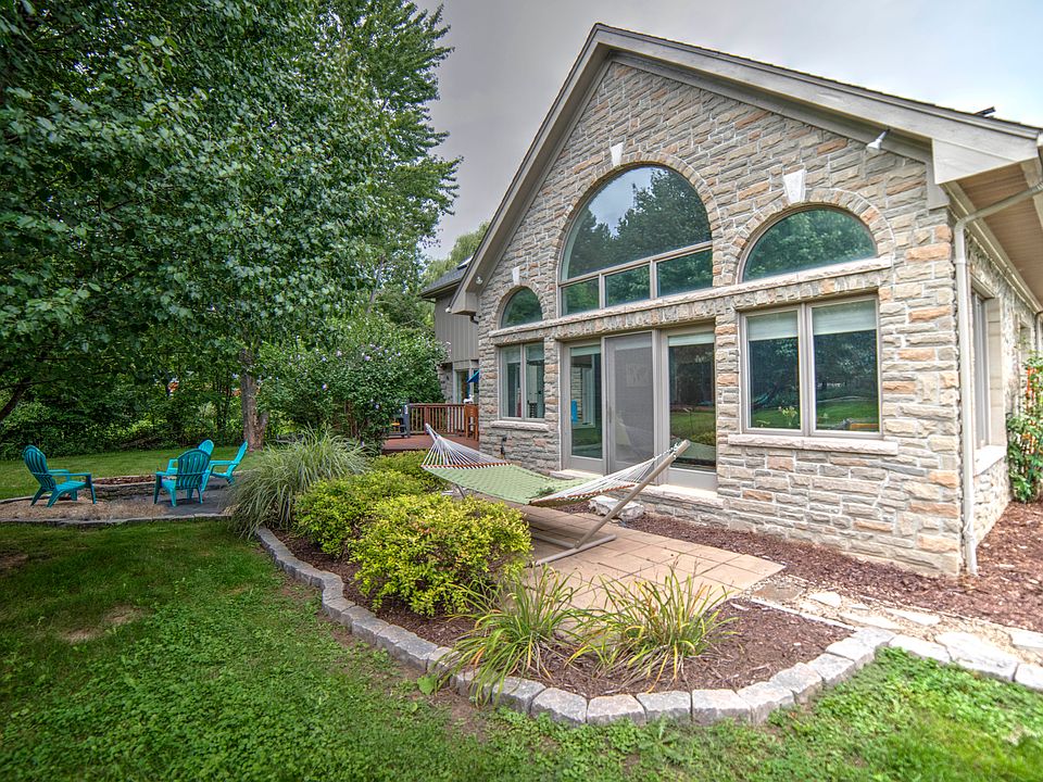1st image of 443 Aspinwall Dr