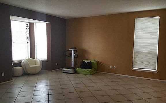 5th image of 12082 Jose Cisneros Dr