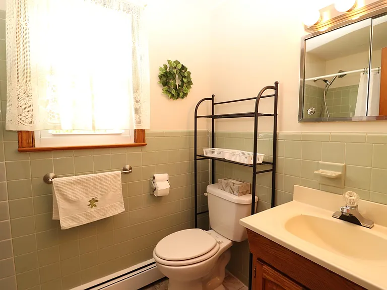 39 Hillside Ave #2 — Photo 7