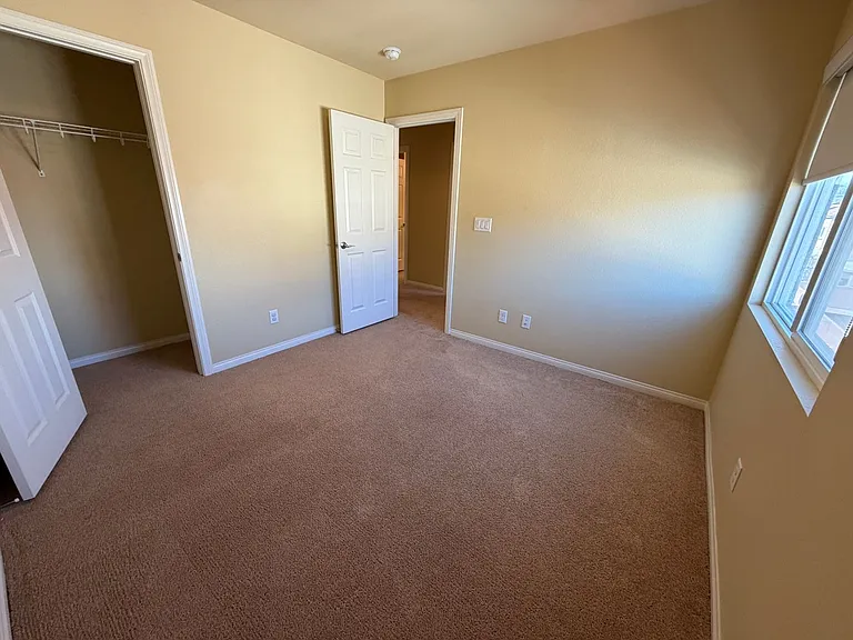 6014 Pirates Delight Ave — Photo 36