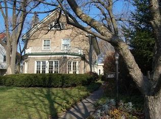 1035 Pine St, Winnetka, IL 60093