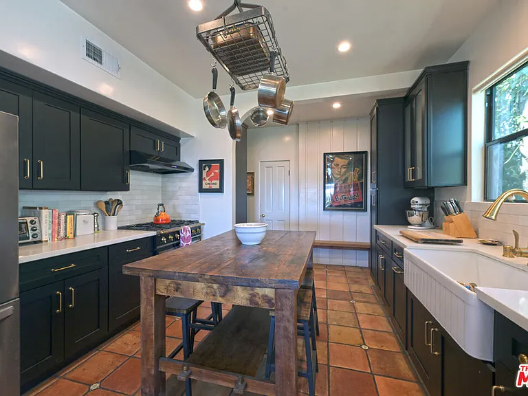6855 Los Altos Pl — Photo 5