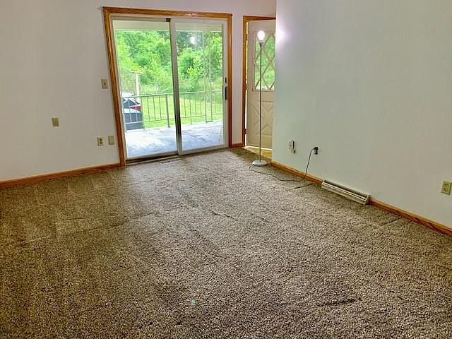 1st image of 129 1/2 Calvin St
