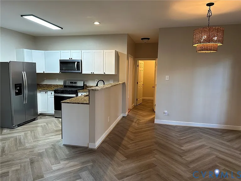 5219 Scotsglen Dr — Photo 19
