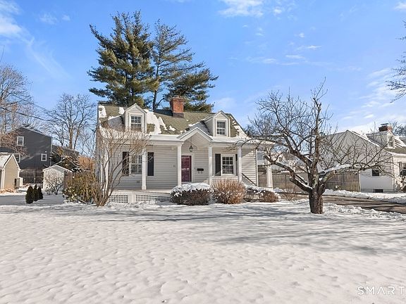 2nd image of 49 Minivale Road