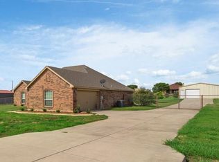 1005 Macadamia St, Venus, TX 76084