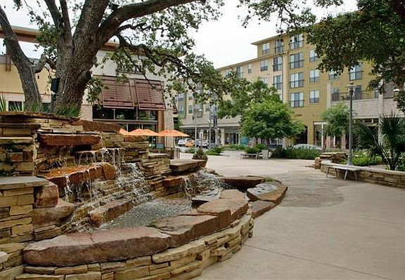 5th image of 11501 Century Oaks Ter APT 3133