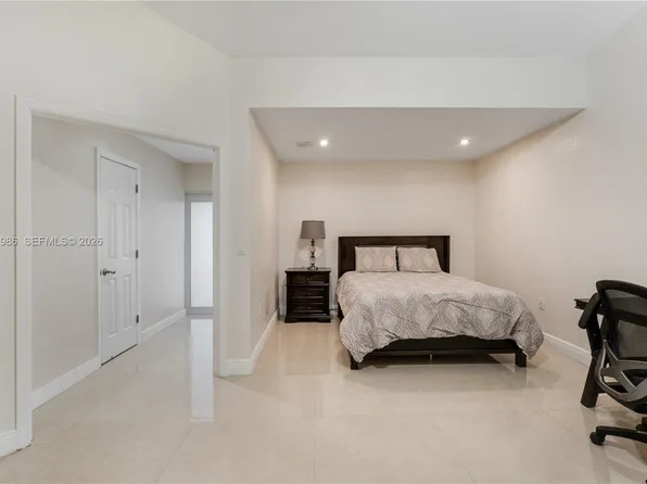 15250 SW 154th Ter #A, Miami, FL 33187