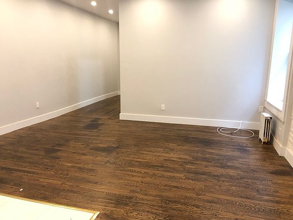 4th image of 147 E 117th St #1J