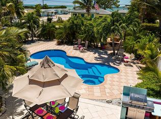 530 11th St, Marathon, FL 33050