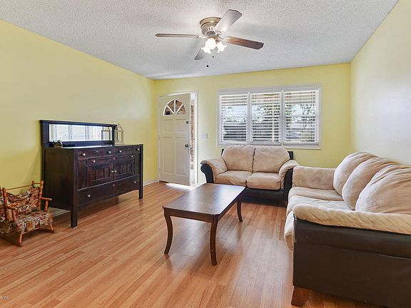 5th image of 3960 Gumwood Dr W