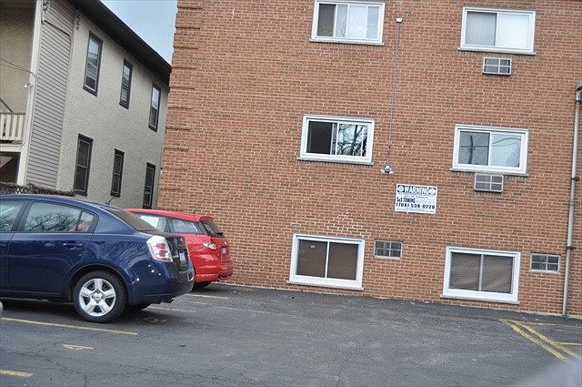 2nd image of 414 S Elmwood Ave APT 1