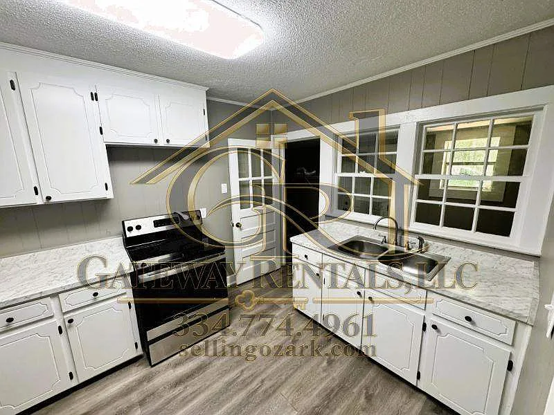 2 bed, $800 — Photo 3
