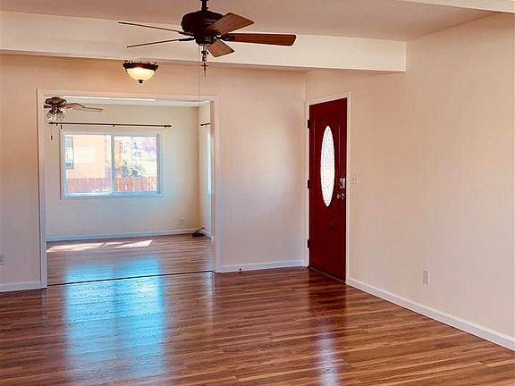 4th image of 375 N Sacramento St