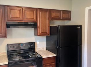 1074 Thorn Woode Ln, Stone Mountain, GA 30083