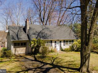 311 Hewett Rd, Wyncote, PA 19095