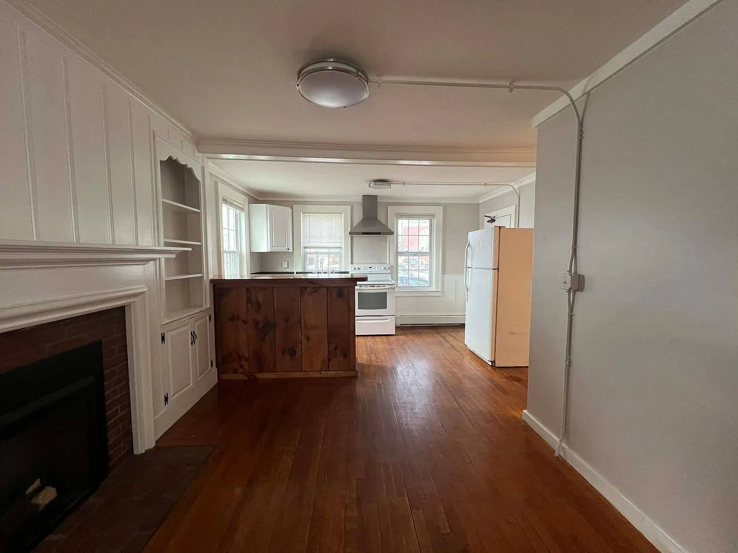 16 Glidden St. — Photo 4