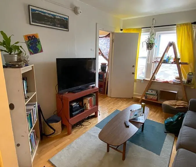 2 Bradley St #3 — Photo 4