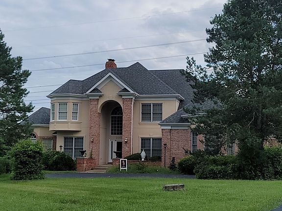 3rd image of 2333 Sterling Pointe Dr
