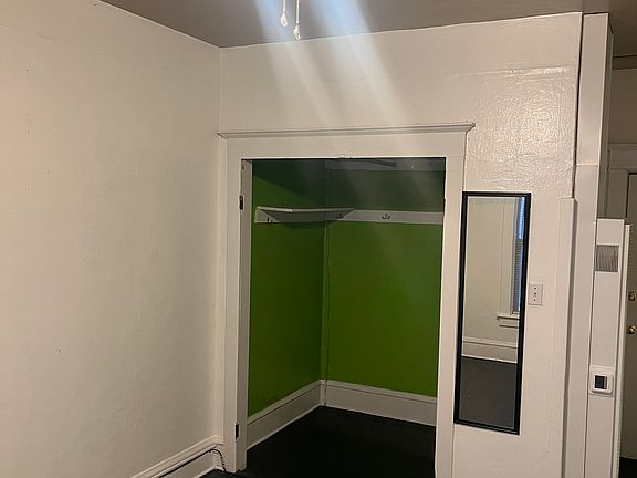3rd image of 1716 Boylston Ave