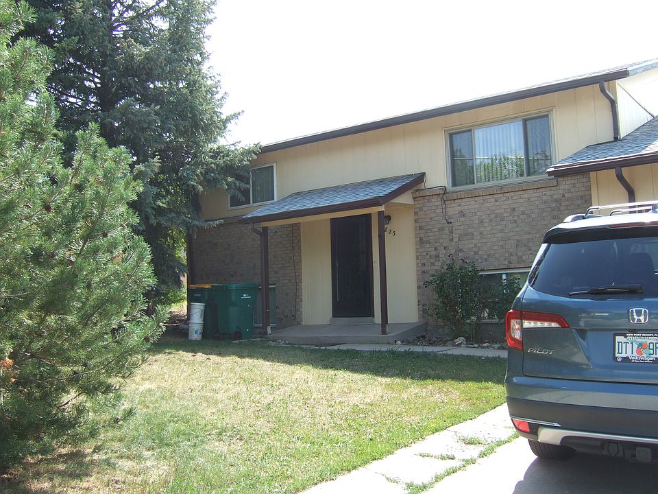 1st image of 823 Welch St