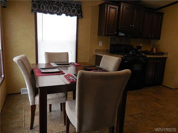 5th image of 5455L Southwestern Blvd #11