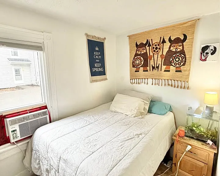 349 Charlotte St #347 — Photo 6
