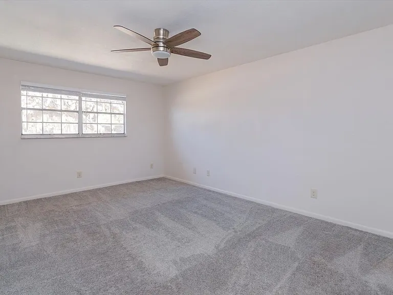 240 Slade Dr — Photo 12