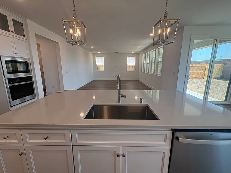 15904 Bandon Ln — Photo 6