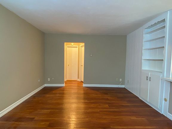 3rd image of 4463 Ohio St APT 2
