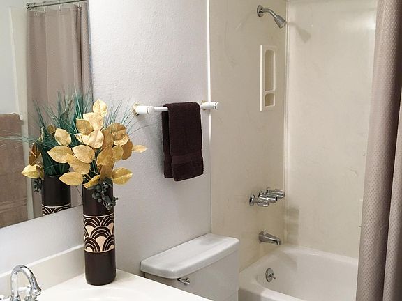 5th image of 303 Gage Blvd APT 222