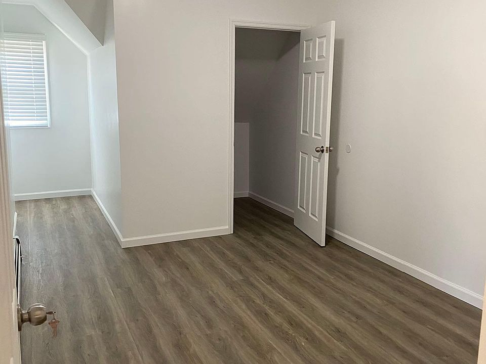 1st image of 3500 Bell Blvd