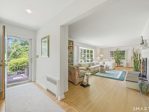 2nd image of 10 Joan Road