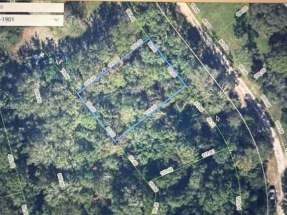 5th image of 2707 N Seneca Dr W