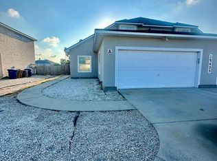 15433 Palmira Ave APT A, Corpus Christi, TX 78418
