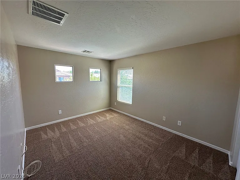 11905 Alava Ave — Photo 19