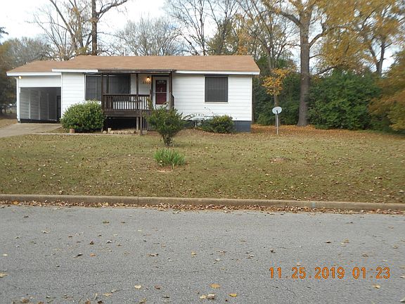 2nd image of 1303 Cleaver St