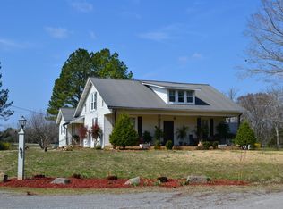 1334 Smith Bend Ln, Gainesboro, TN 38562