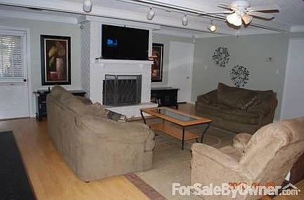 2nd image of 503 Corpus Christi Dr