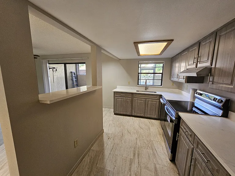 1880 N Crystal Lake Dr #24 — Photo 25