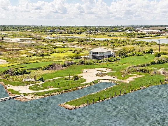 5th image of 2229 Laguna Shores Rd