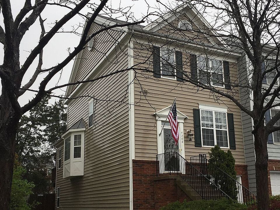 2nd image of 43082 Francis Sq